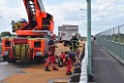 Koelner Seilbahn Gondel blieb haengen Koeln Linksrheinisch P080